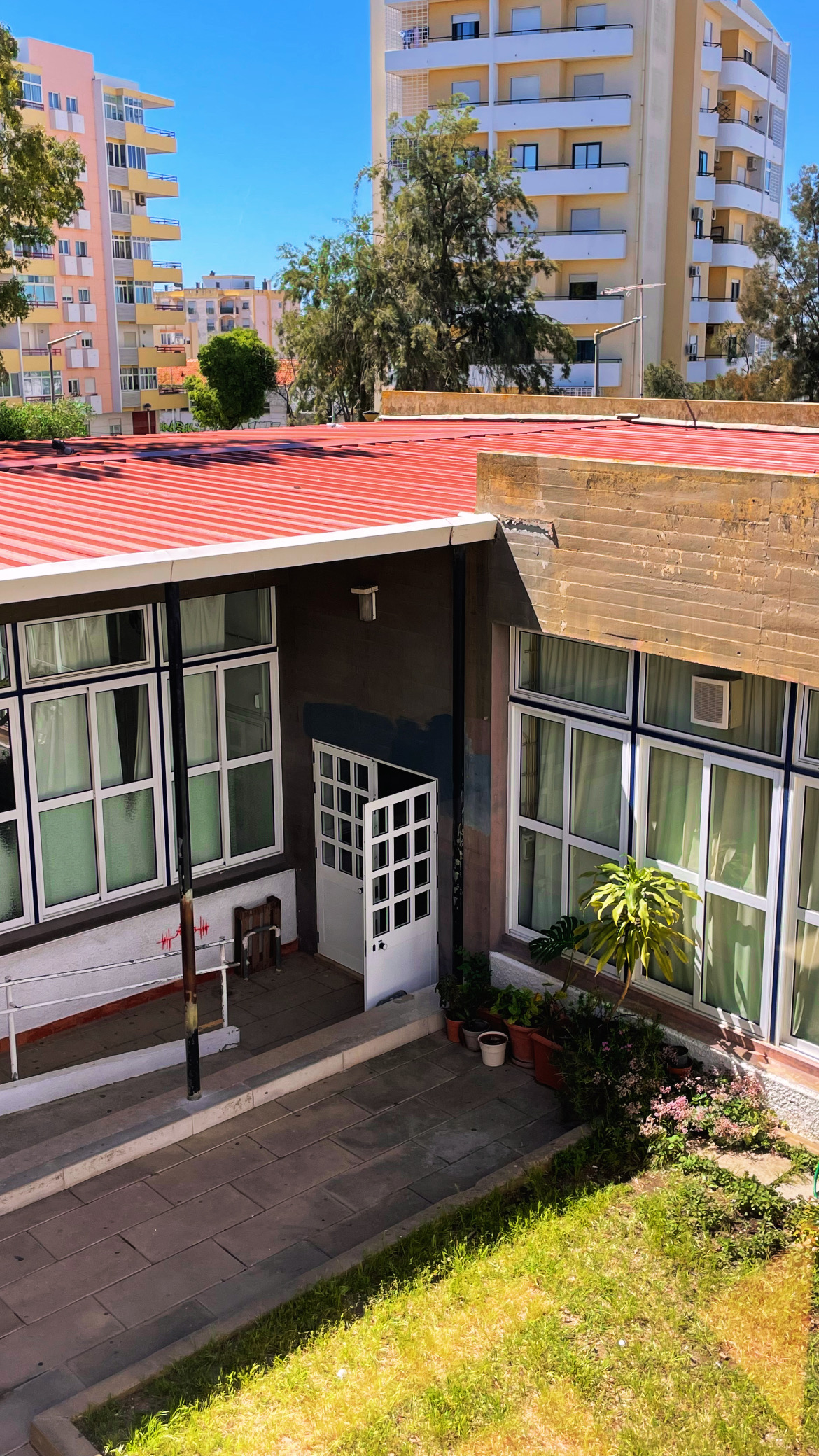 Escola Básica D. Afonso III - fotografia 13